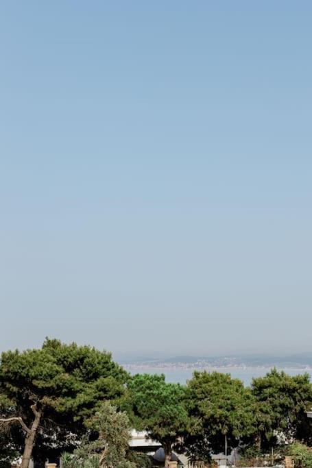 Ναυτικός Όμιλος Nautical Club Daire Sakız Dış mekan fotoğraf